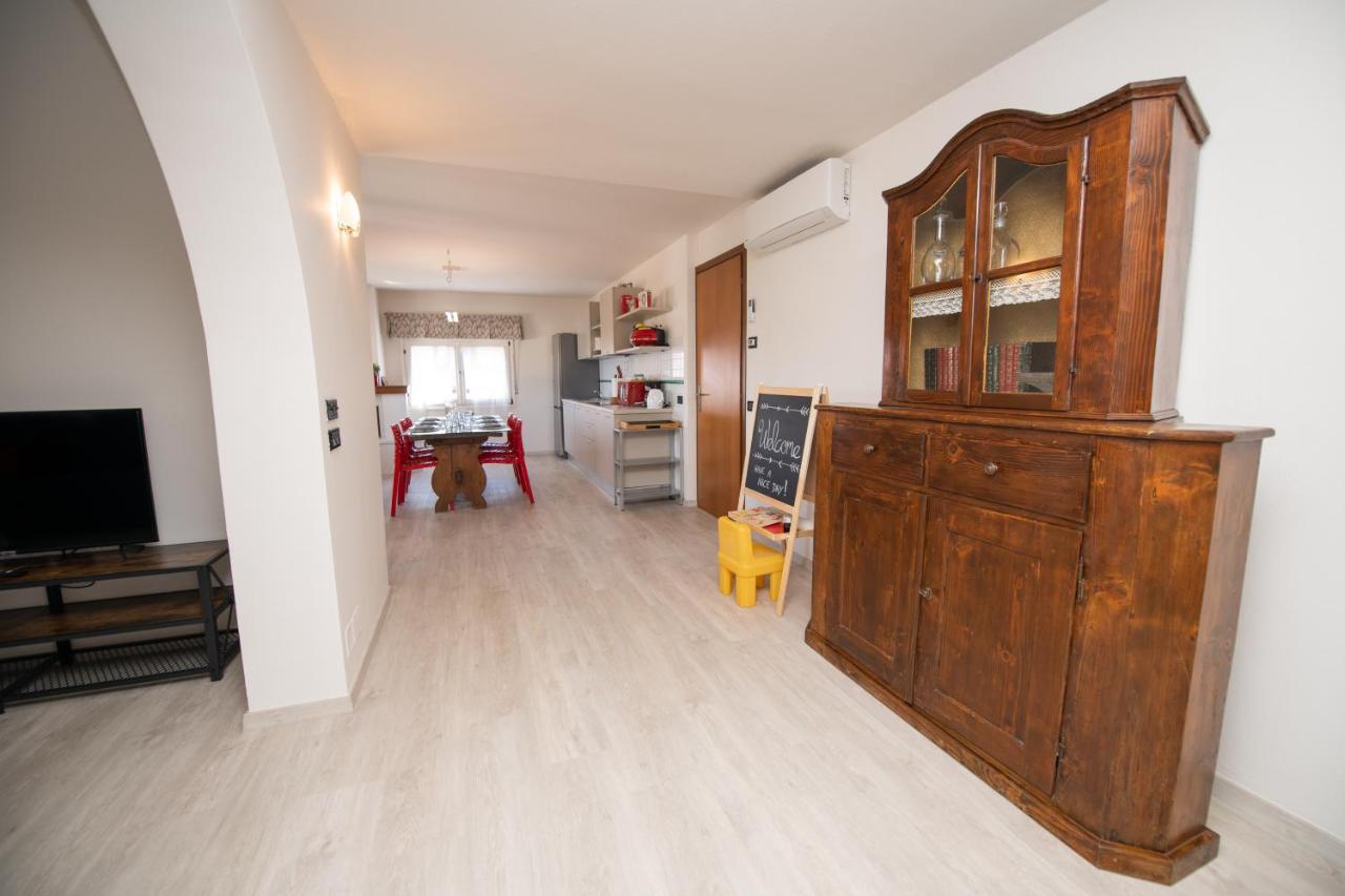 Il Cortiletto - Appartamento Lores Manerba del Garda Dış mekan fotoğraf
