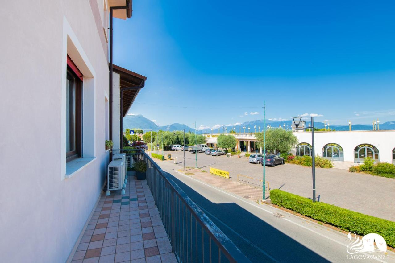 Il Cortiletto - Appartamento Lores Manerba del Garda Dış mekan fotoğraf